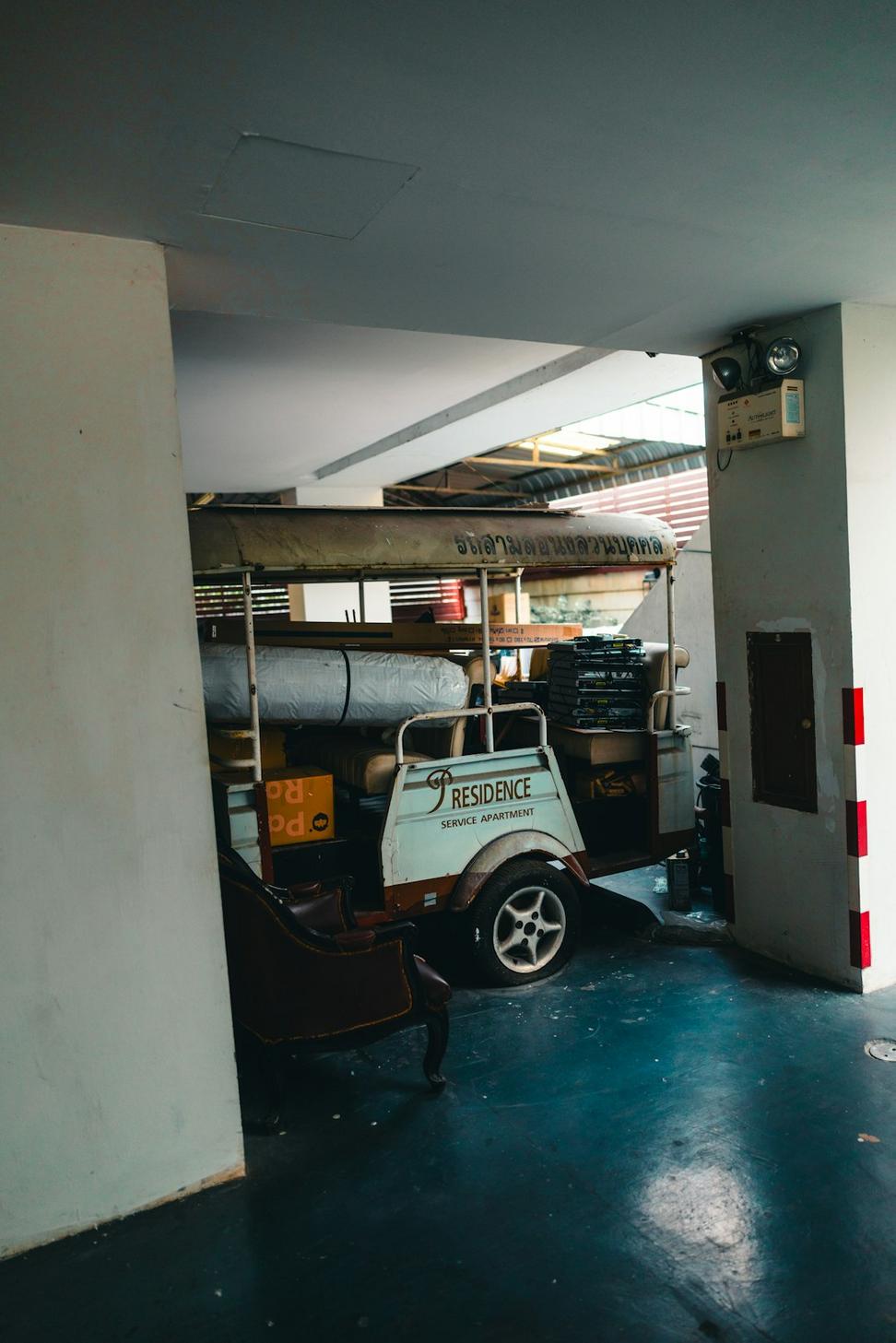 Frostbane Empire garage